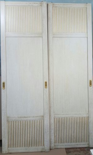 Двери для шкафа купе с фрезеровкой Актау